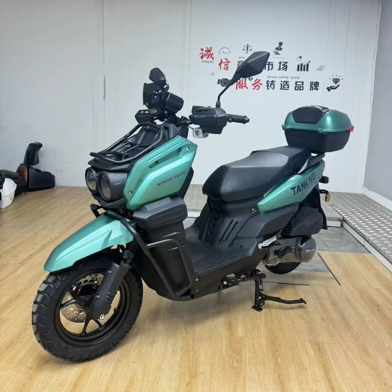 High Quality Chinese New Style 150cc Racing Motorcycle Kick Start Electric Fuel Brushless 4-Stroke Engine Disc Drum Gas Scooters