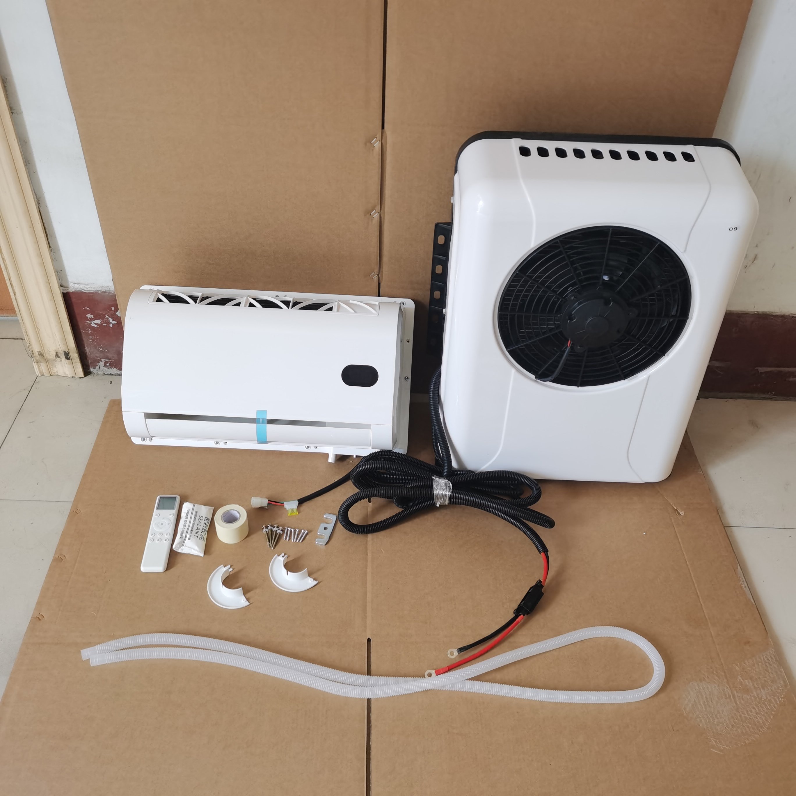 24 Volts Mini 12v Automotive Air Conditioning Portable Parkin Dc Air Conditioner Air Conditioning Systems For Universal Car