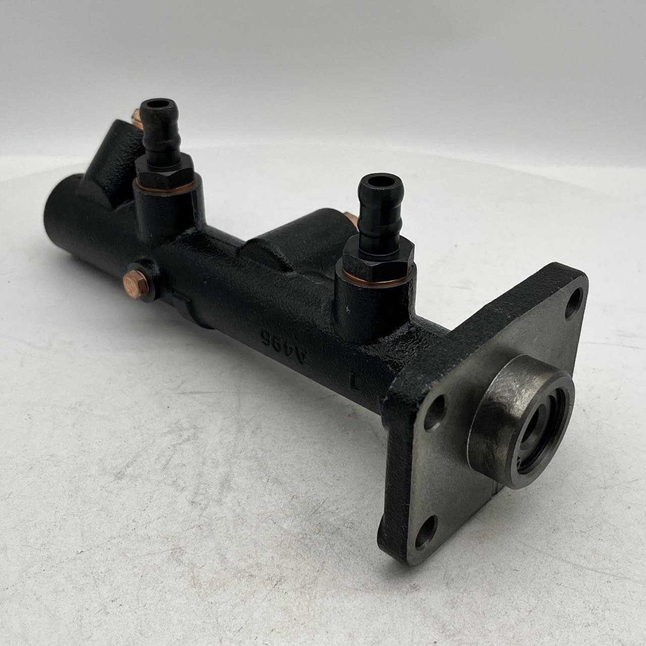Automotive Parts Brake Master Cylinder for TOYOTA OEM 47201-36100 47201-36220