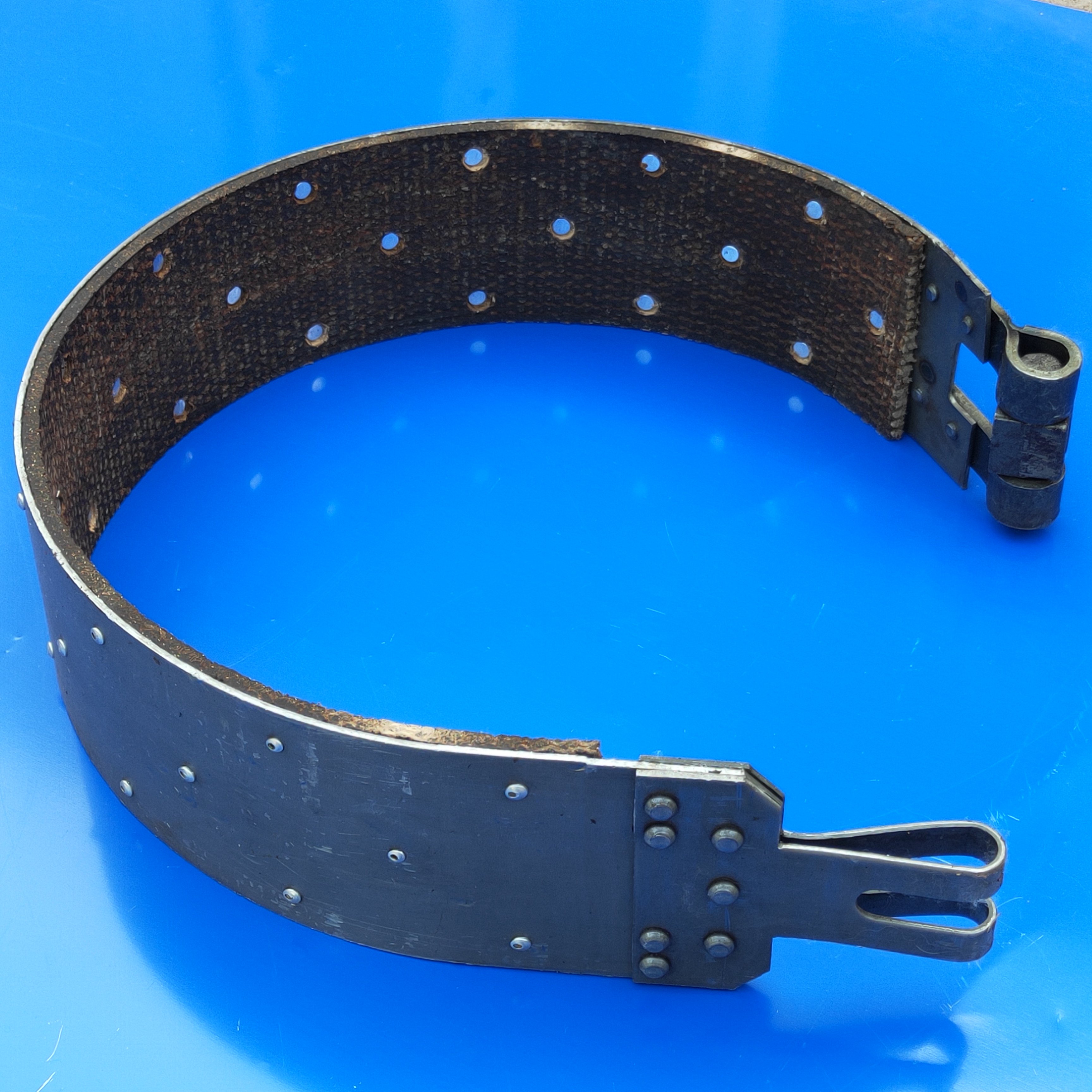 Russia's Best-selling Winch Brake Belt Shoe Brake Padbrake Band Brake Block