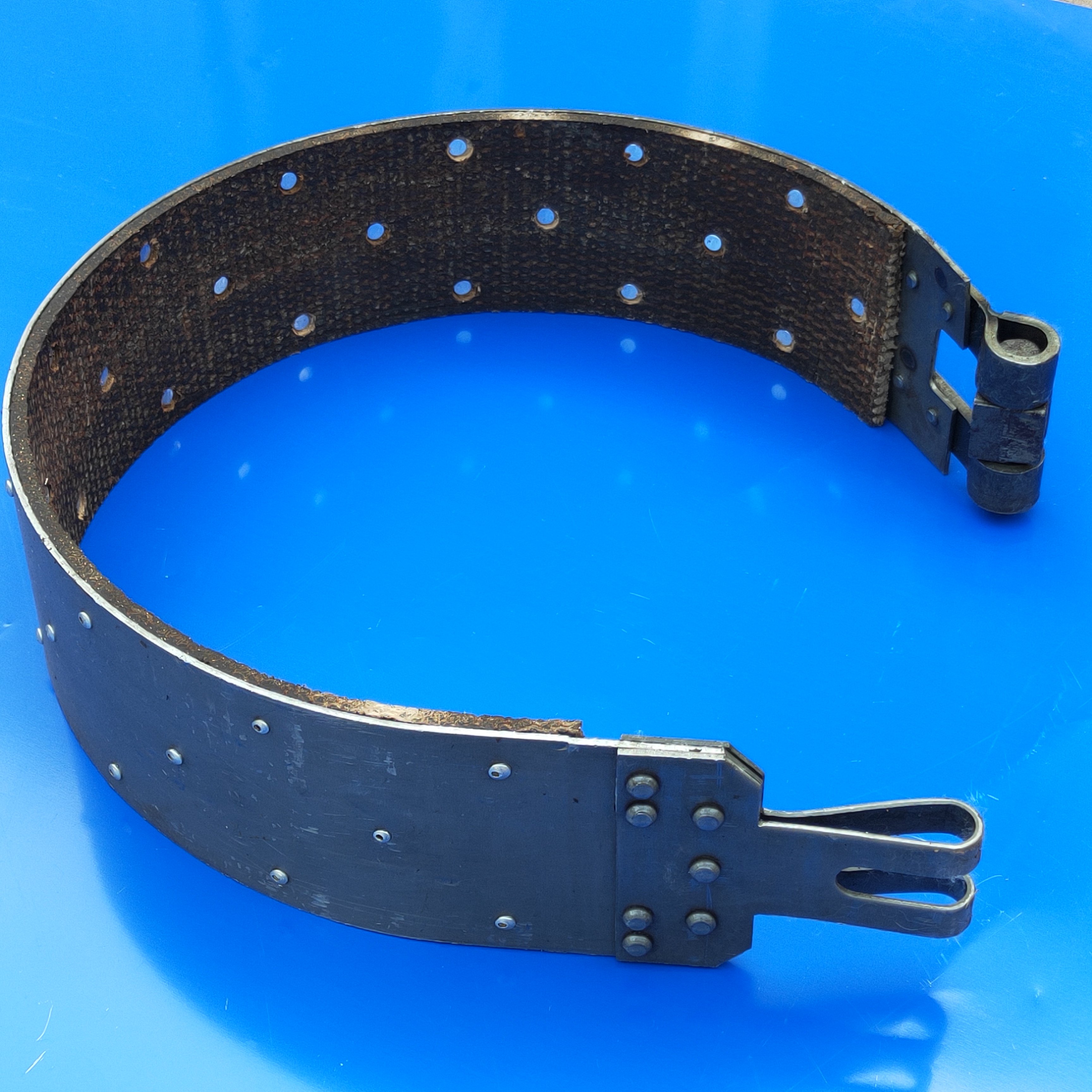 Russia's Best-selling Winch Brake Belt Shoe Brake Padbrake Band Brake Block