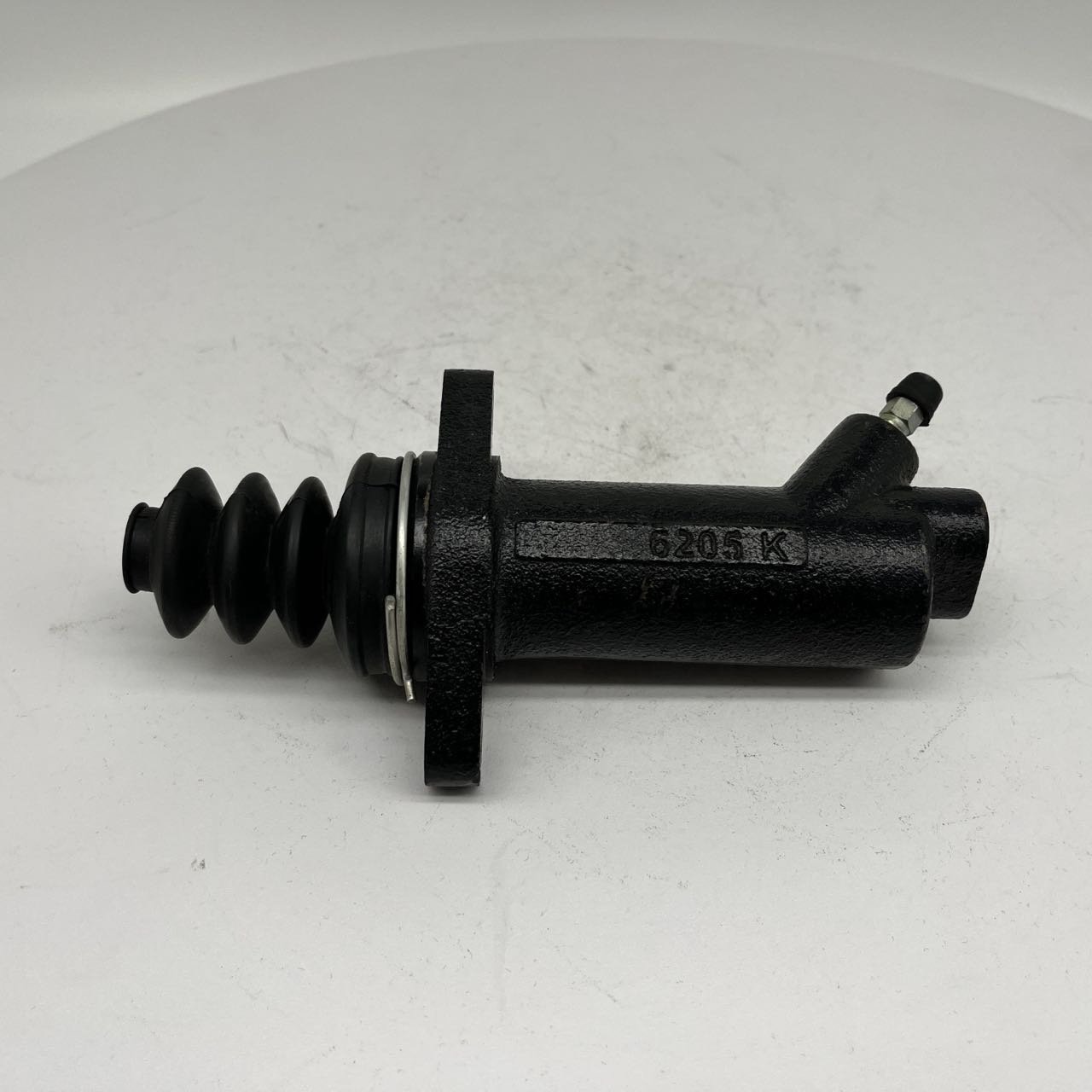 Clutch Slave Cylinder for BENZ S6205 8307 6205 C2610.7 2958307 KN2895A1 RCCE0003.3 0002957007 0002958307 3082957007