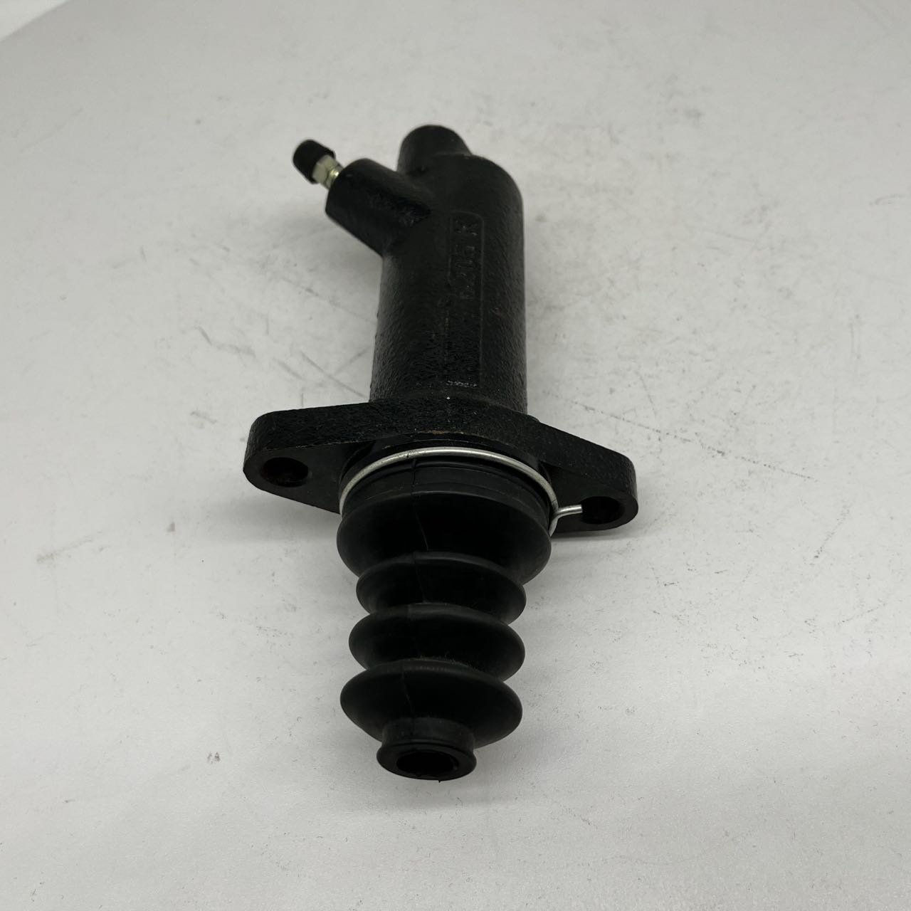 Clutch Slave Cylinder for BENZ S6205 8307 6205 C2610.7 2958307 KN2895A1 RCCE0003.3 0002957007 0002958307 3082957007