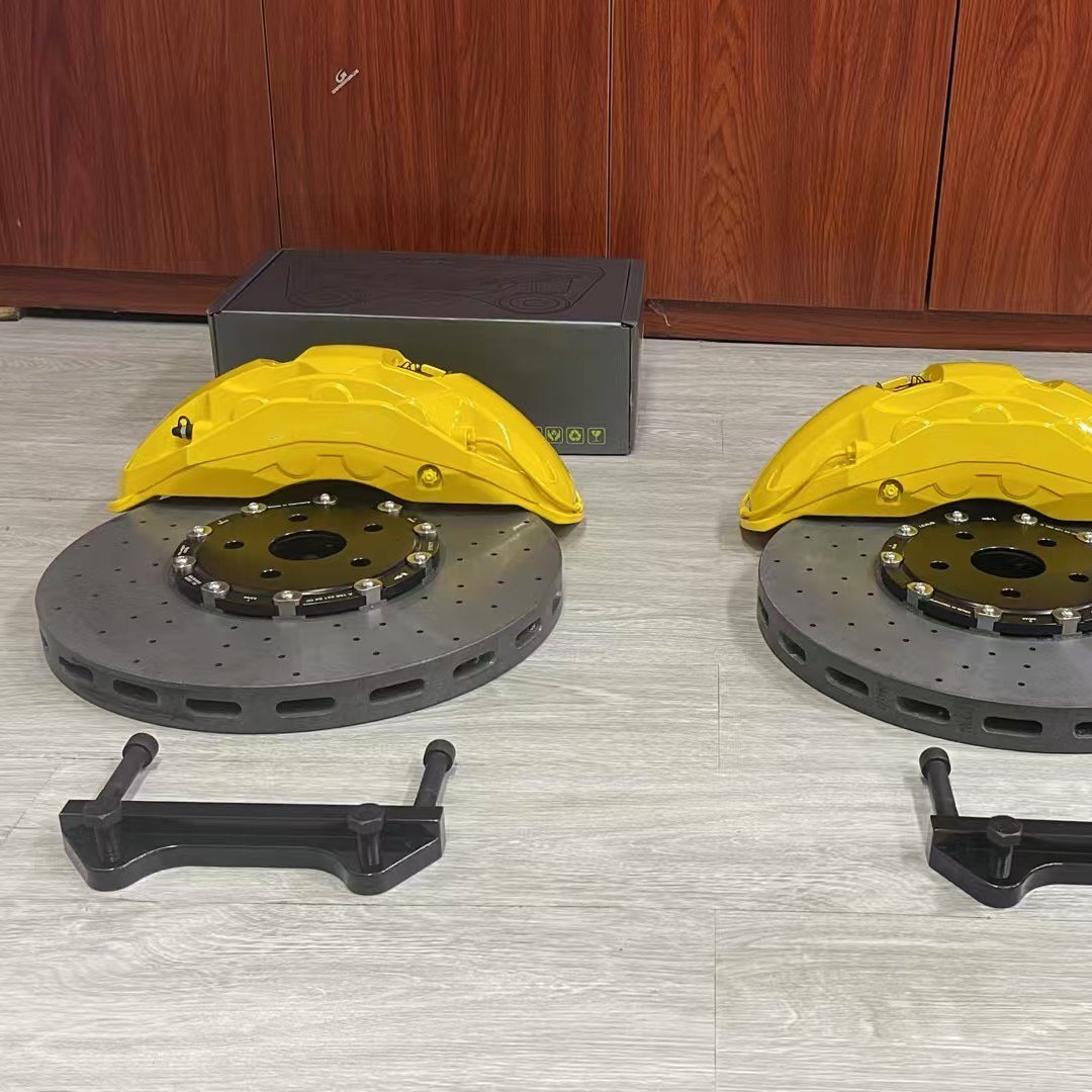 Car Customization Brake Systems Manufacturer,Big Brake Kit 10&4 Piston Caliper Carbon Ceramic Brake Disc Kit for 750S Sports Car