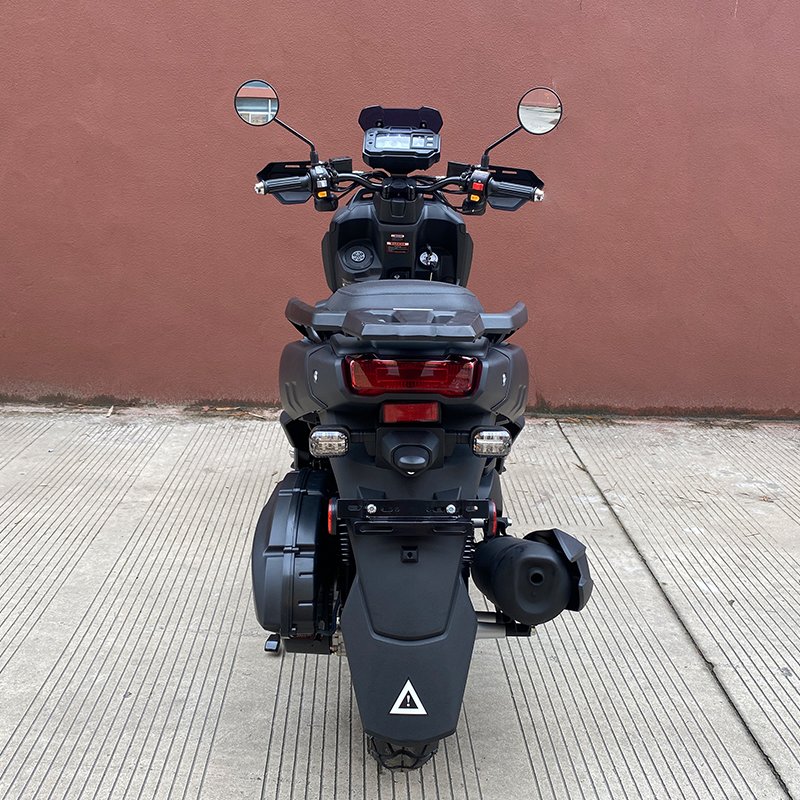 New Design 200CC Gas Scooter with EPA DOT Certified Gas Moped Air Cooled MP3 Speaker EFI System Disc Brake On-Road