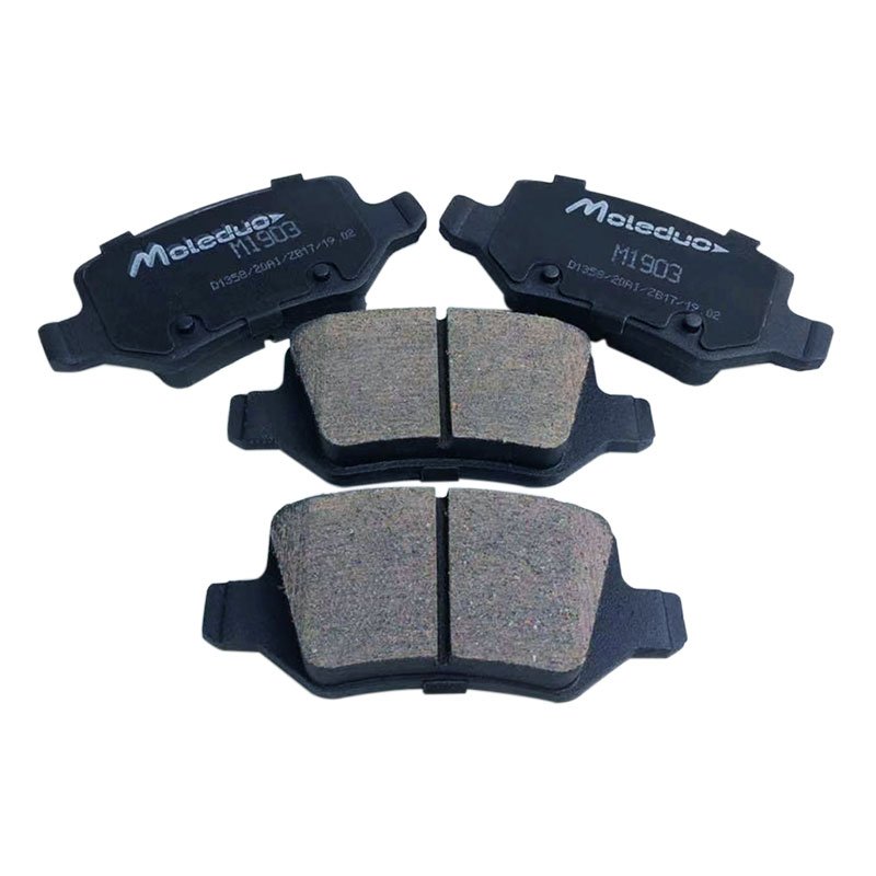 M1903 A0004201605 A1684200420 Wholesale High Quality Car Auto Parts Rear Ceramic Brake Pads for Mercedes-Benz Grade a 190
