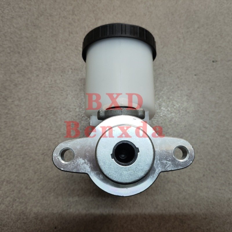 New Brake Master Cylinder for Nissan Patrol Y60 Td42 Tb42 46010-02J00 46010-01J00 Models