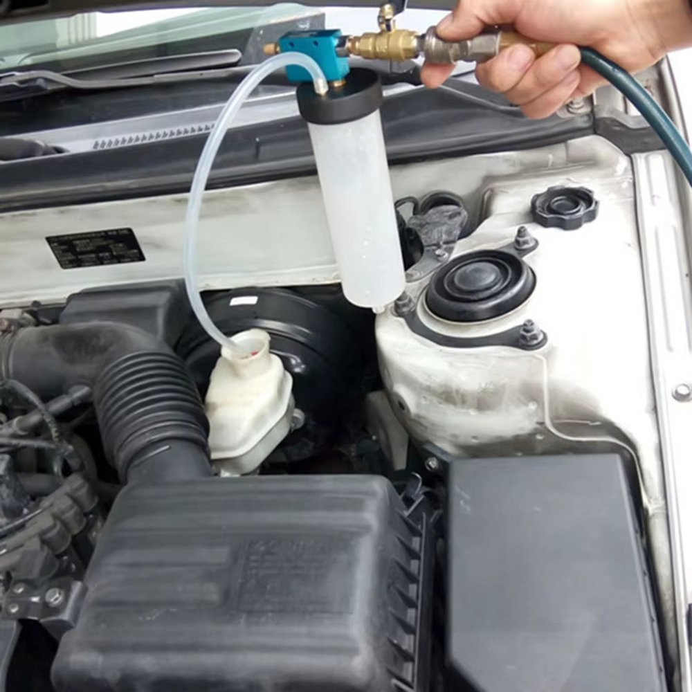 Automotive Hydraulic Clutch Oil Pump Brake Fluid Change Tool Oil Drain air Exchange Automotive Accessories 300cc/500cc