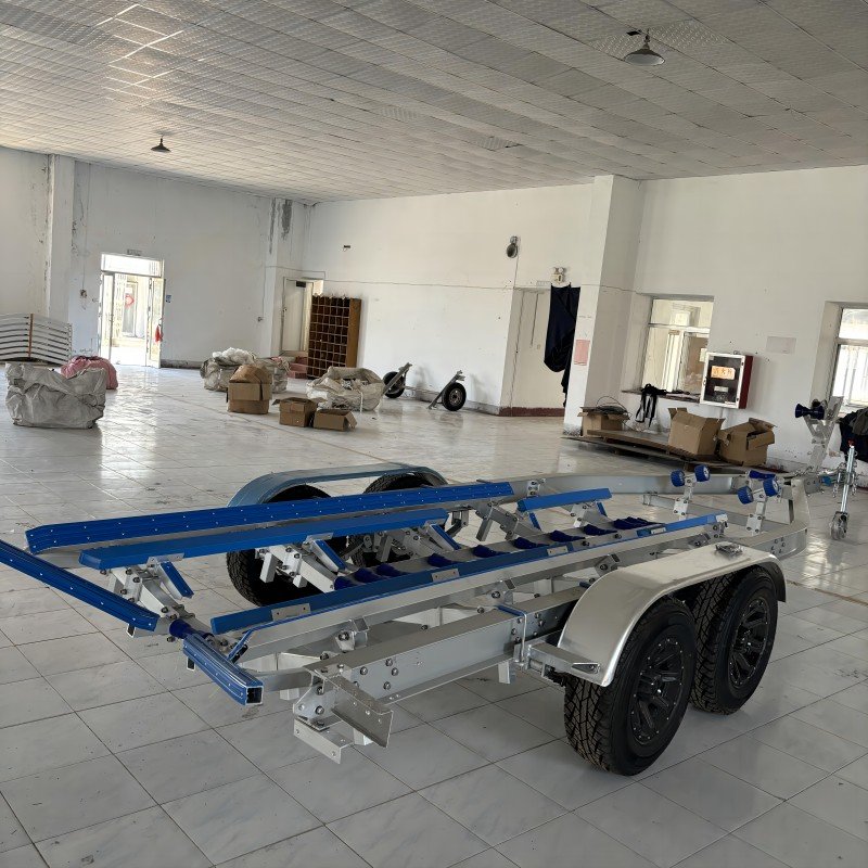 27ft tandem Axle Poly Bunks Aluminum Fishing Boat Trailer for Sale with Factory Price and 6 Piston Brake Caliper