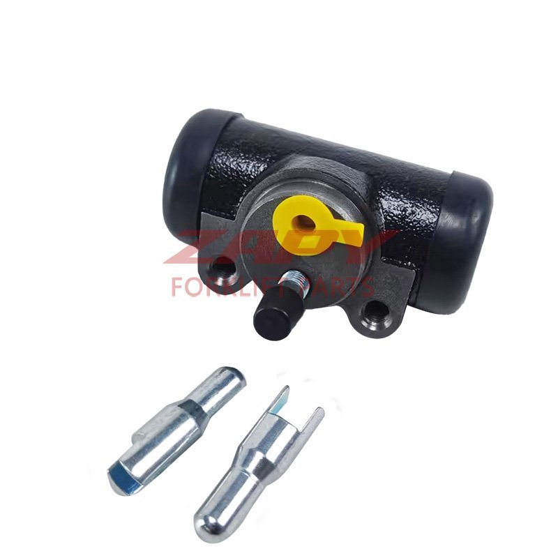 Forklift Spare Parts SY NO.17547 BRAKE MASTER CYLINDER with SY NO.17547;C-52-13117-52000,3EB-30-41440,91E46-00112,44100-FK000