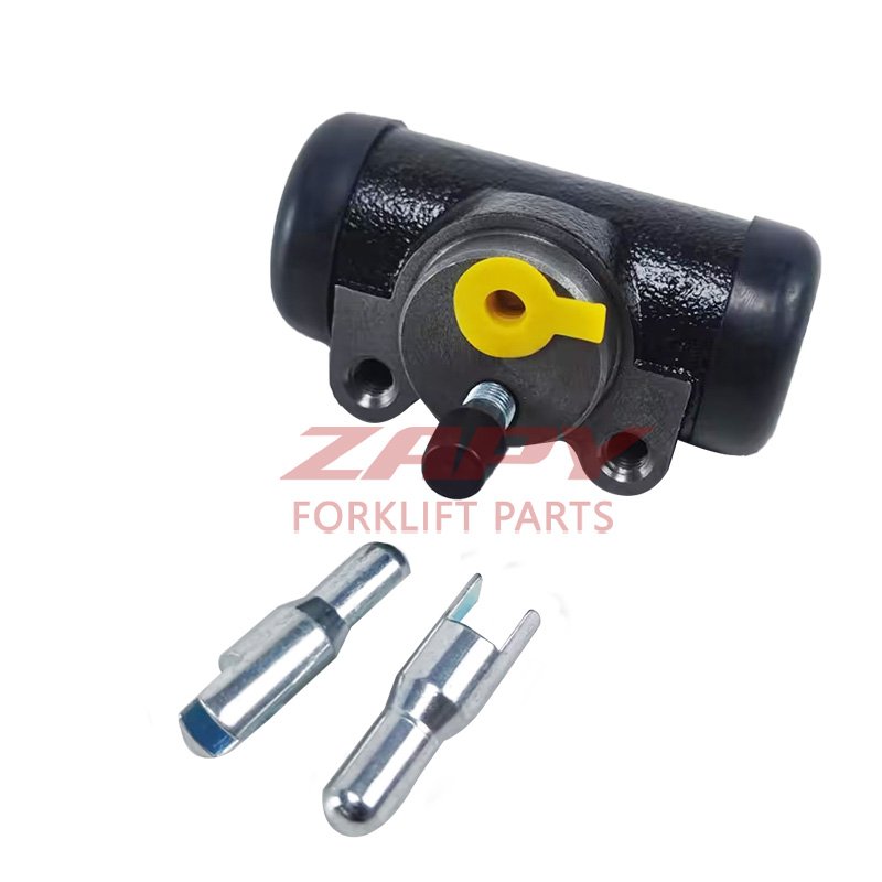 Forklift Spare Parts SY NO.17547 BRAKE MASTER CYLINDER with SY NO.17547;C-52-13117-52000,3EB-30-41440,91E46-00112,44100-FK000