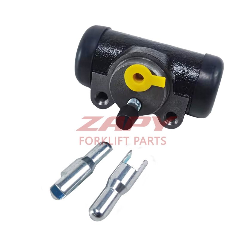 Forklift Spare Parts SY NO.17547 BRAKE MASTER CYLINDER with SY NO.17547;C-52-13117-52000,3EB-30-41440,91E46-00112,44100-FK000