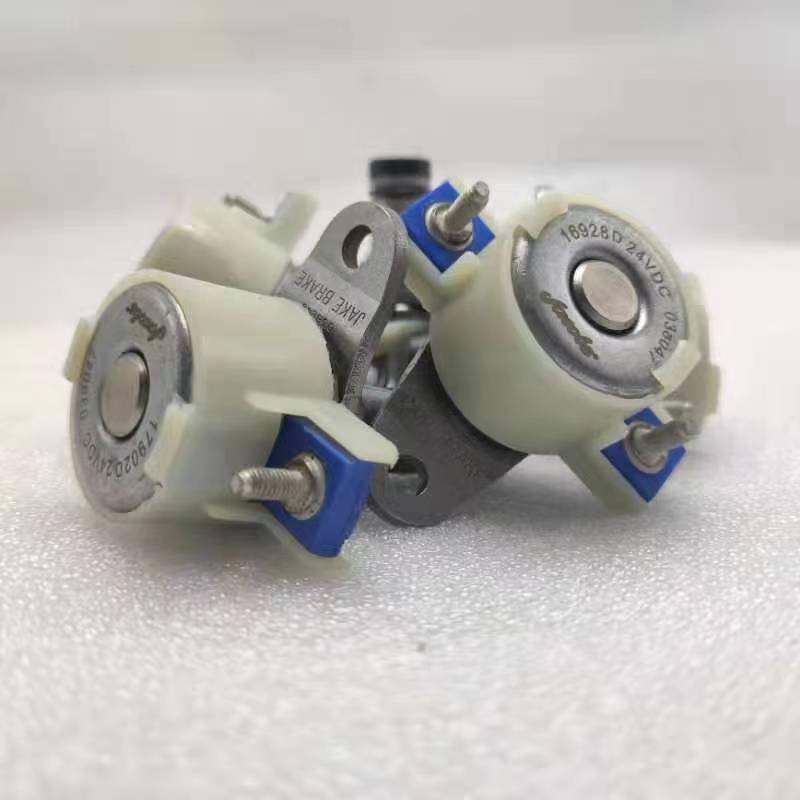 24V Brake Solenoid Valve for Dongfeng Flagship Weichai P10H In-cylinder Brake Solenoid Valve 5010224339 14318DD5010224555 038047