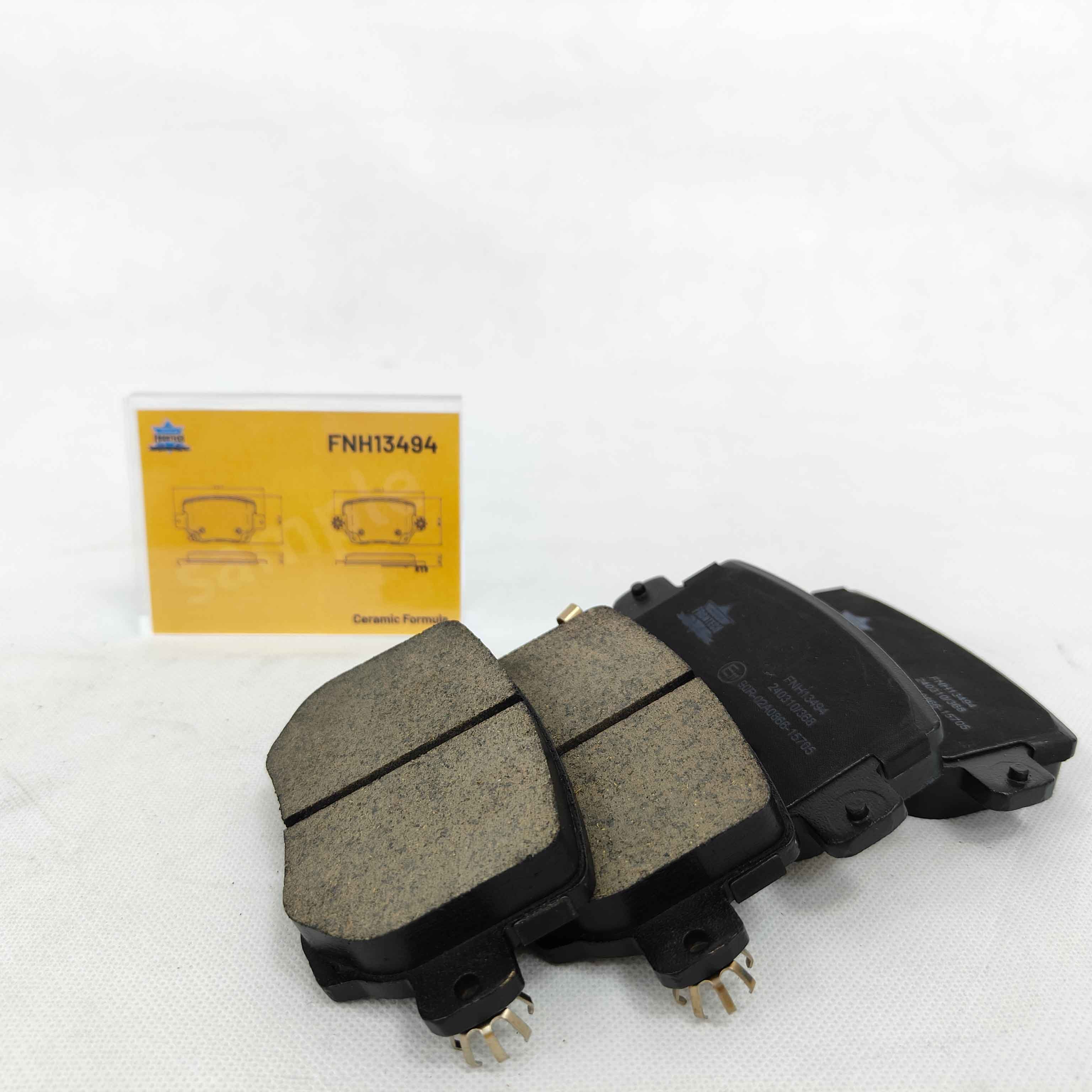 Ceramic Brake Pads for GS8 Hyundai Omoda 5 Mercedes W212 Hilux Toyota