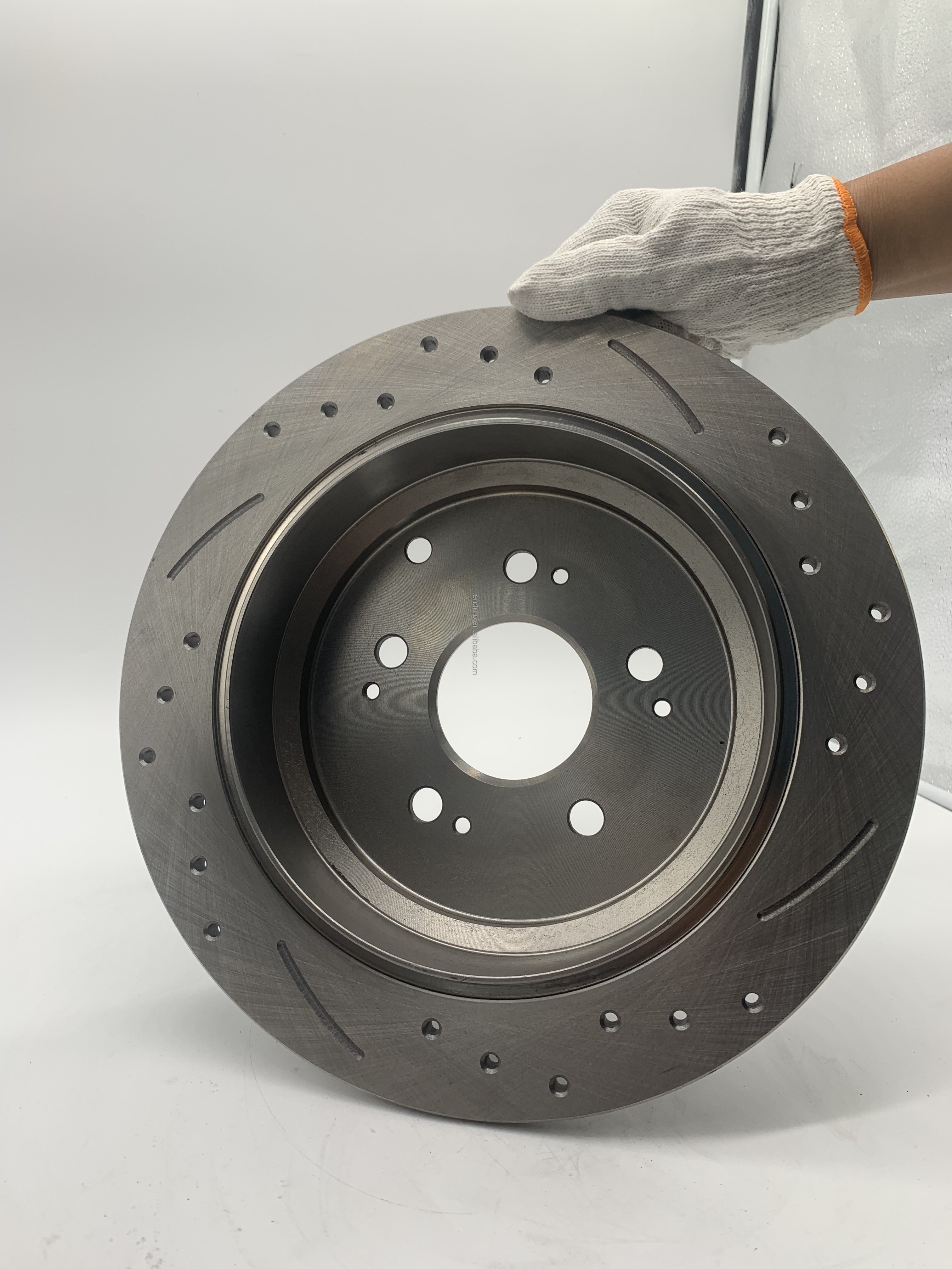 New Auto Part Brake Disc Assembly for Japan Used Cars for Models CLA A5 A7 Q7 A4 Manufactured by Isuzu and Mazda