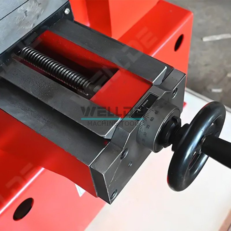 Factory Direct Sales Brake Drum Lathe Price WELLDE T8445/T8445FCV