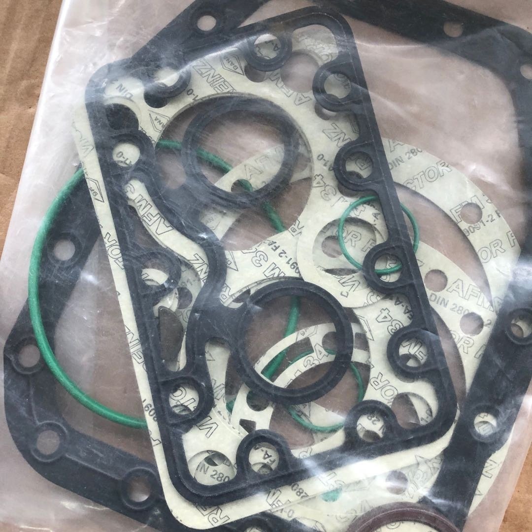 XTY Replacement Parts GEA BOCK FK40 655K Compressor Repair Kit Gasket for Bus A/C Parts GEA BOCK FK40 655K Compressor