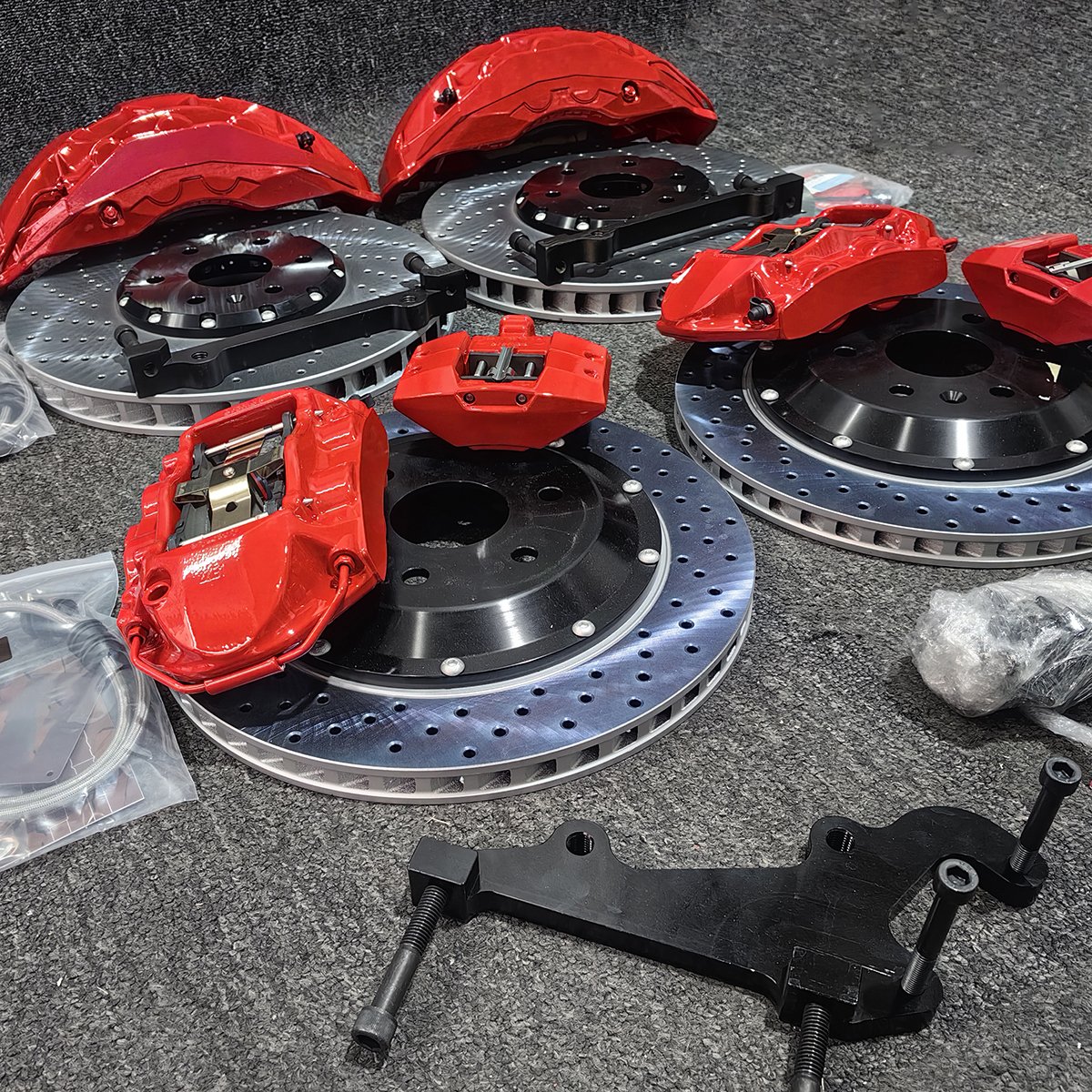 Car Accessories Front Best Brake Systems AK10 10 Pot & 4 Piston Calipers Electronic Parking Brake for LX600 RZ550e LC500 Series