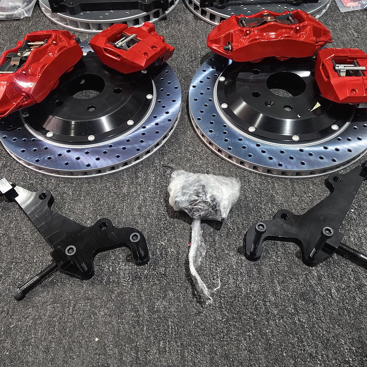 Car Accessories Front Best Brake Systems AK10 10 Pot & 4 Piston Calipers Electronic Parking Brake for LX600 RZ550e LC500 Series