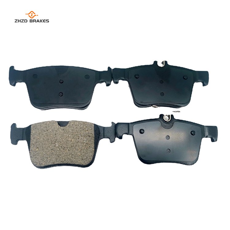 Factory Wholesale Auto Car Spare Parts Automotive Front Rear Ceramic Brake Pad for Audi Volkswagen 5Q0698451C D1761