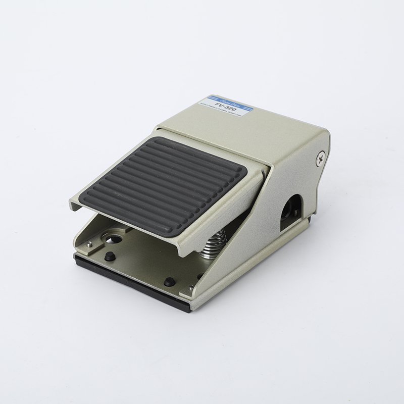 CHDLT factory supply FV420 1/4 Inch Pneumatic Air Foot Pedal Valve Low Price FV320 Pneumatic Foot Solenoid control Valve