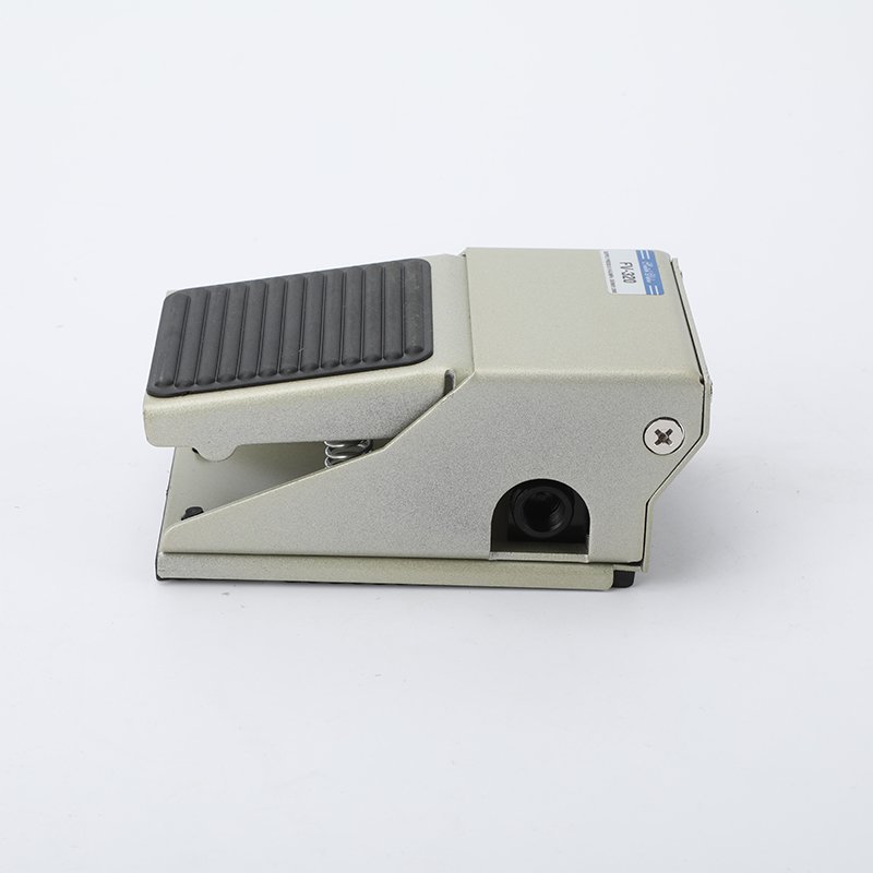 CHDLT factory supply FV420 1/4 Inch Pneumatic Air Foot Pedal Valve Low Price FV320 Pneumatic Foot Solenoid control Valve
