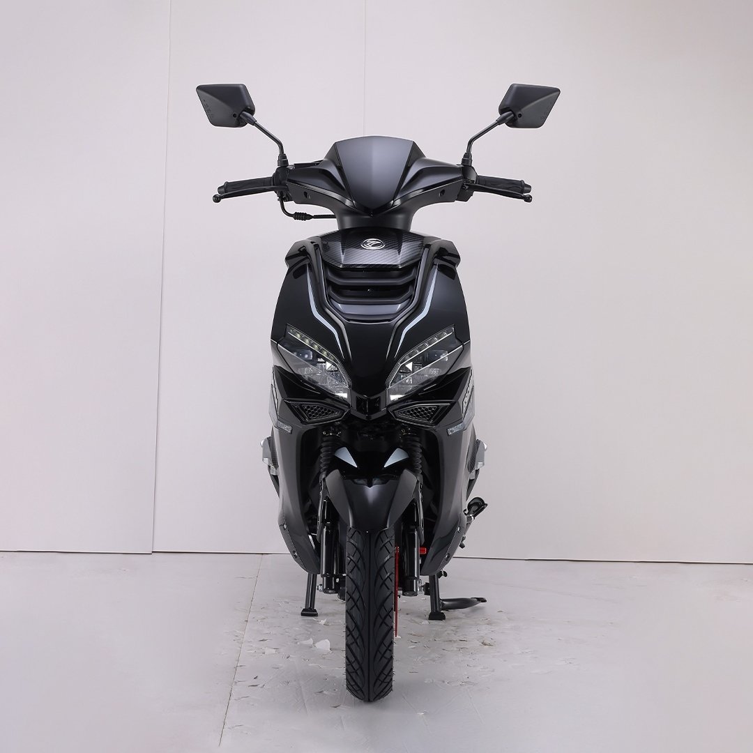 High Quality F9 150cc Gas Scooter for Adults Max Speed 100km/h Air Cooled Engine Gas Motorcycle