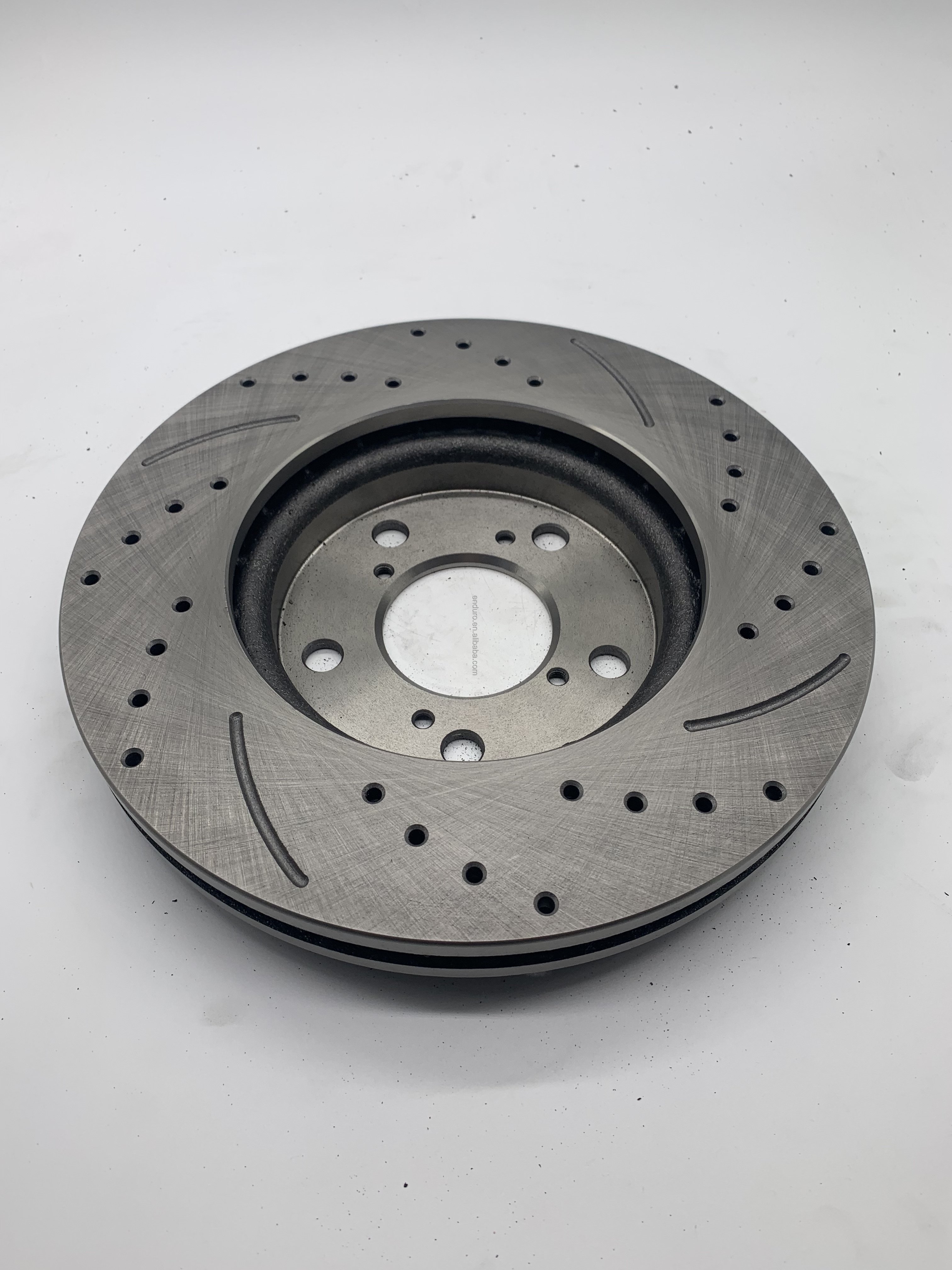New Auto Part Brake Disc Assembly for Japan Used Cars for Models CLA A5 A7 Q7 A4 Manufactured by Isuzu and Mazda