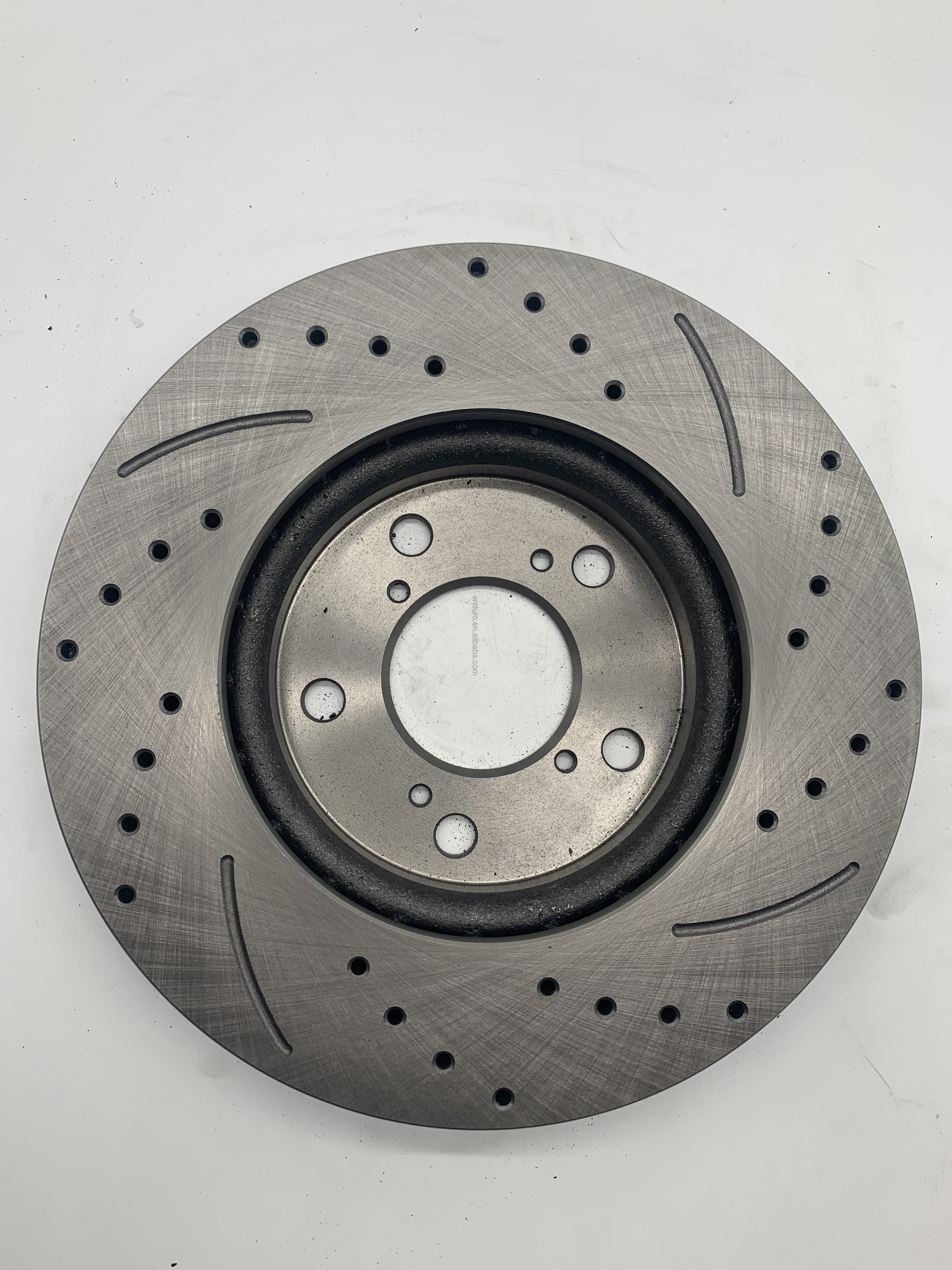 New Auto Part Brake Disc Assembly for Japan Used Cars for Models CLA A5 A7 Q7 A4 Manufactured by Isuzu and Mazda