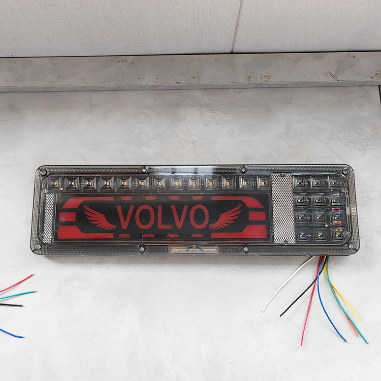 Factory Price LED Turn Stop Tail Lamp Combination Truck Tail Lights With Highly Quality