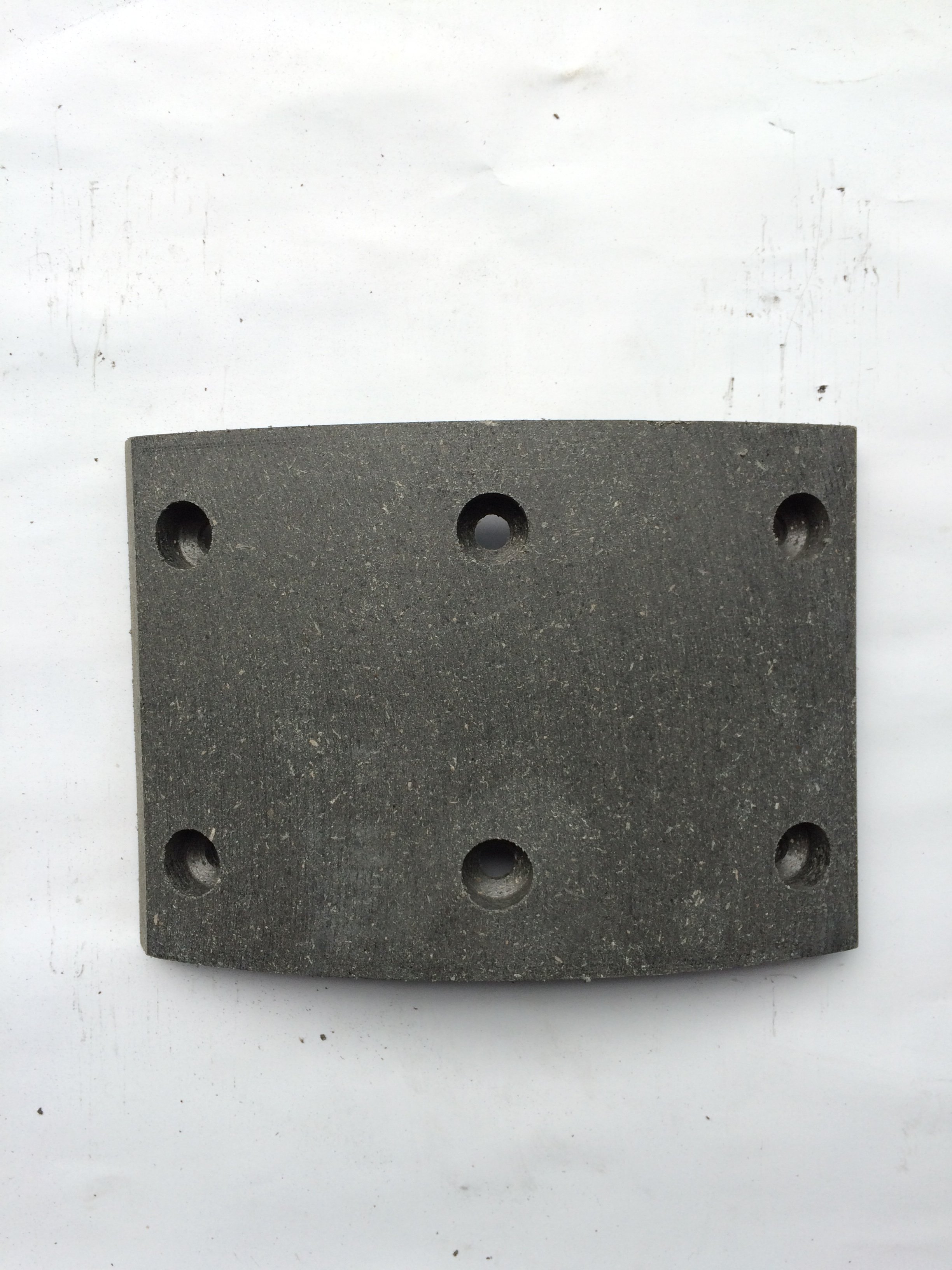 China Manufacturer of 3501N-105 Non Asbestos Brake Pad 184*130 14.5 for Trucks