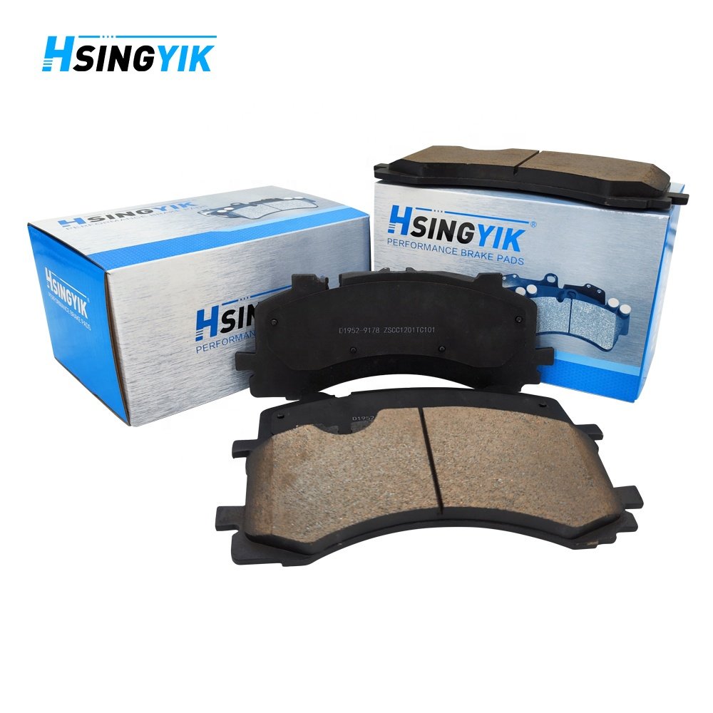 No Noise Front Rear Break Brake Pads for Audi Q2 Bmw G20 Range Rover L322 Tesla Model S Plaid