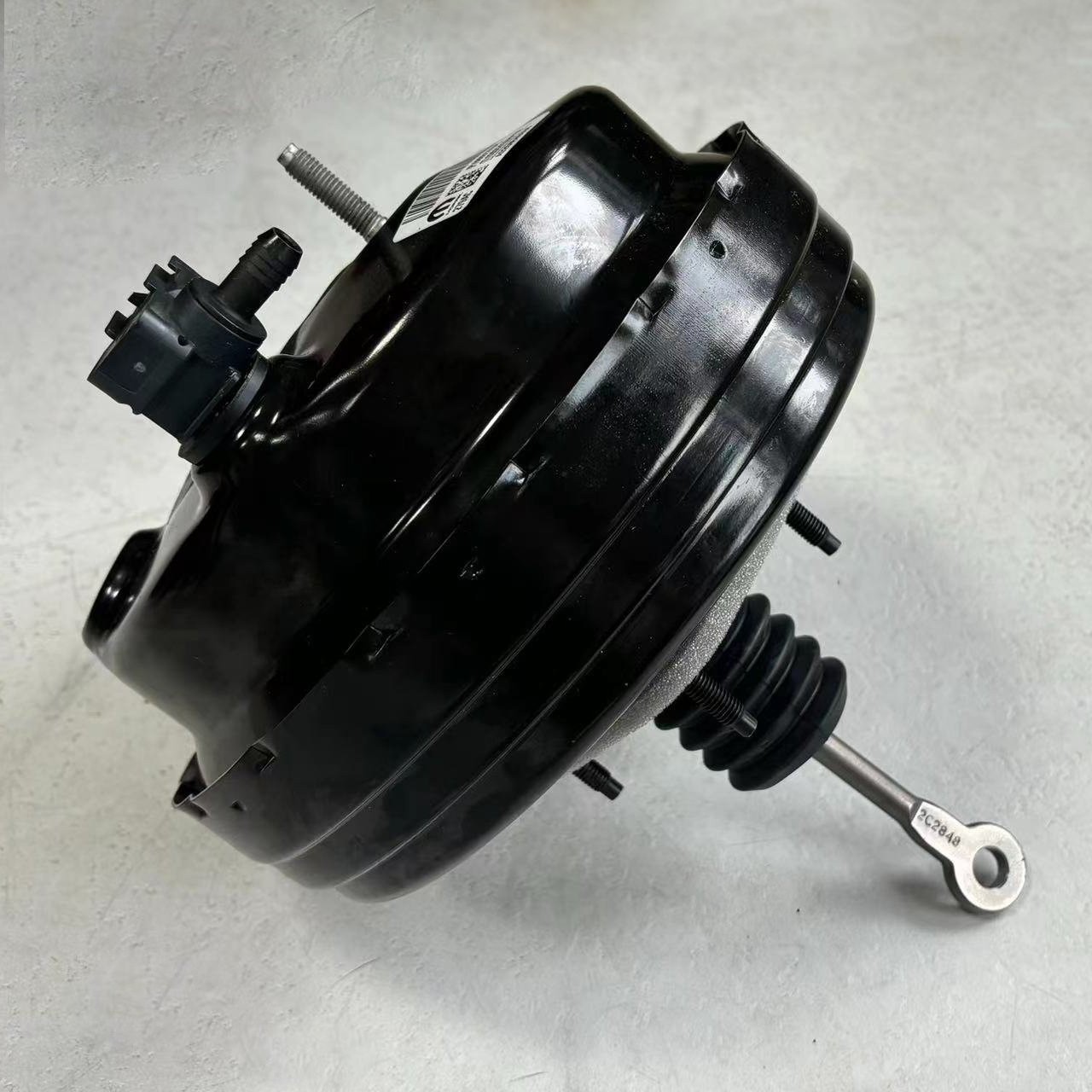 07-17 Jeeps Wranglers JK Brake Drum Vacuum Assist Brake Master Cylinder 68091279AC
