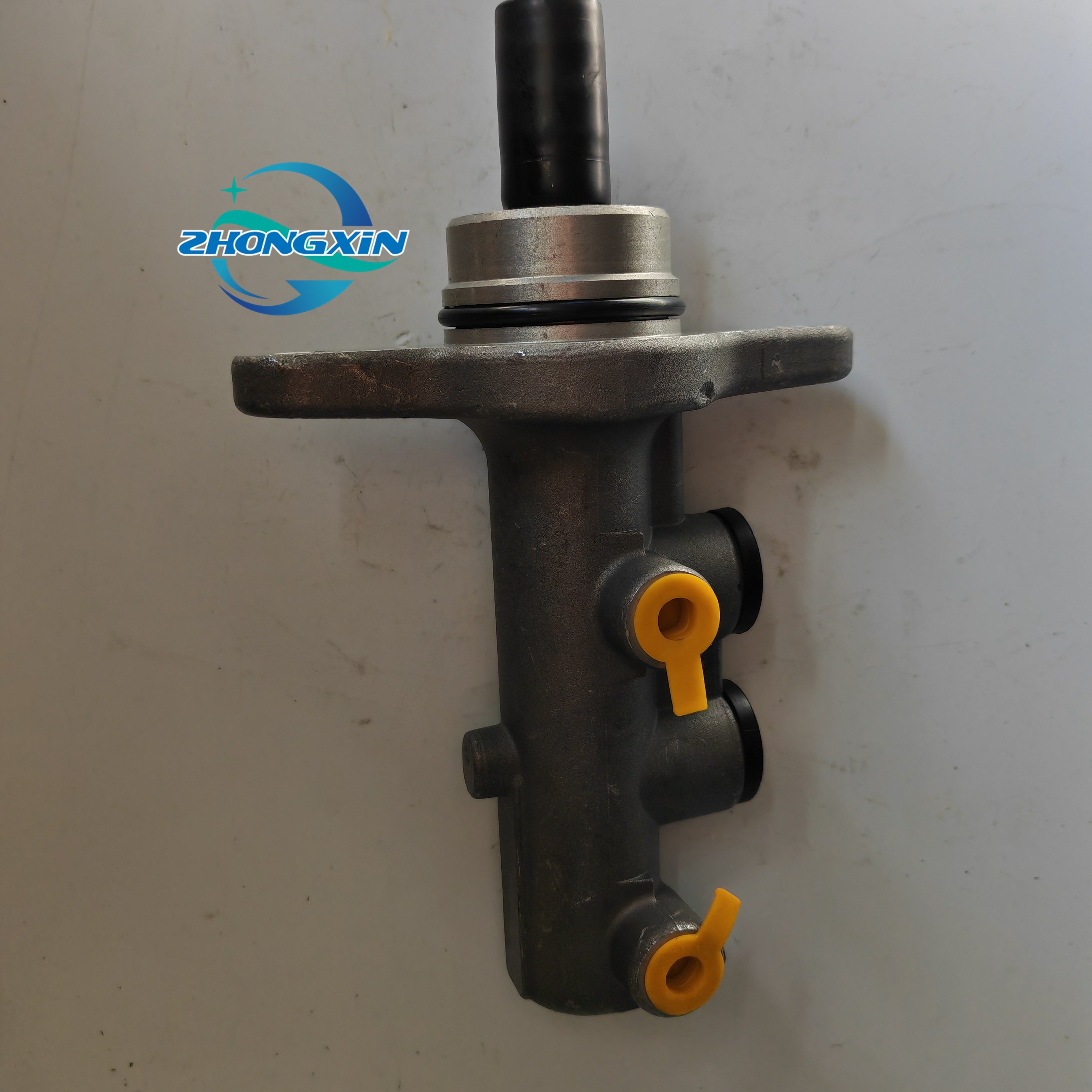 Factory Price Brake System Auto Parts Car Brake Master Cylinder J69-3505010 for Chery