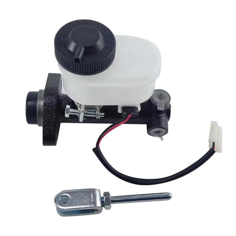 New Forklift Spare Parts Master Cylinder for FD20-25(F18B) OEM 91346-40300/91346-30300/91346-20300