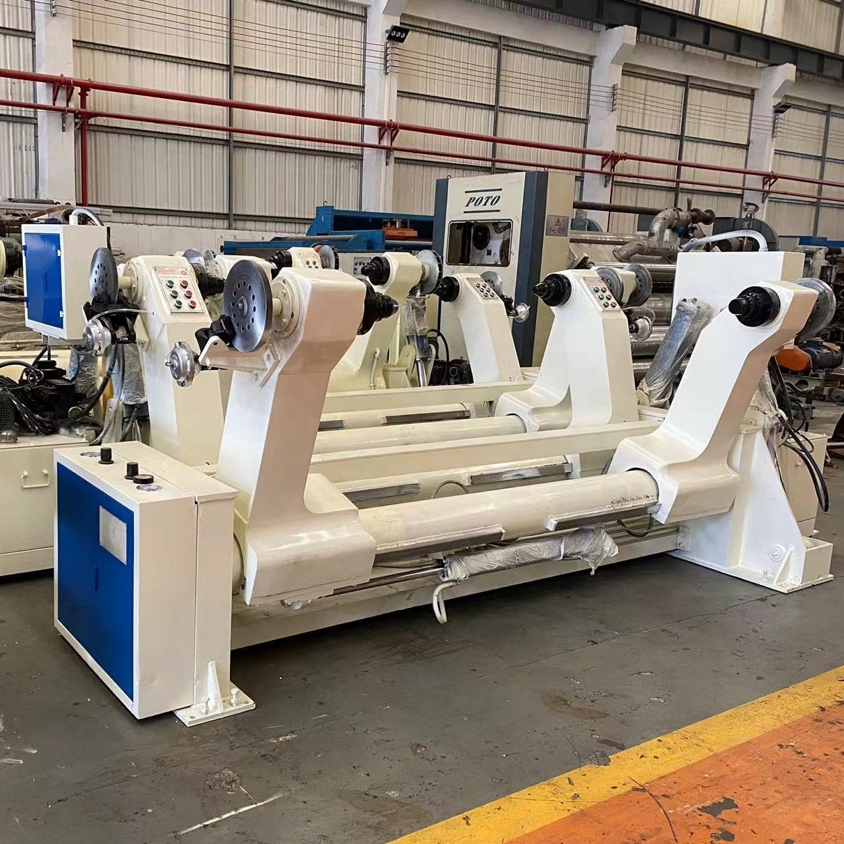 Vertical Machine Stand for Corrugated Paper with Hydraulic Shaftless Rolls