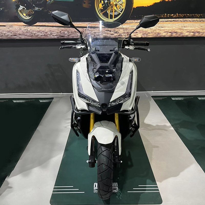 ADV150 Gas Scooter Digital Speedometer New Design 200cc Gasoline Motorcycle Water Cooled ABS Disc Brake Made China Factory