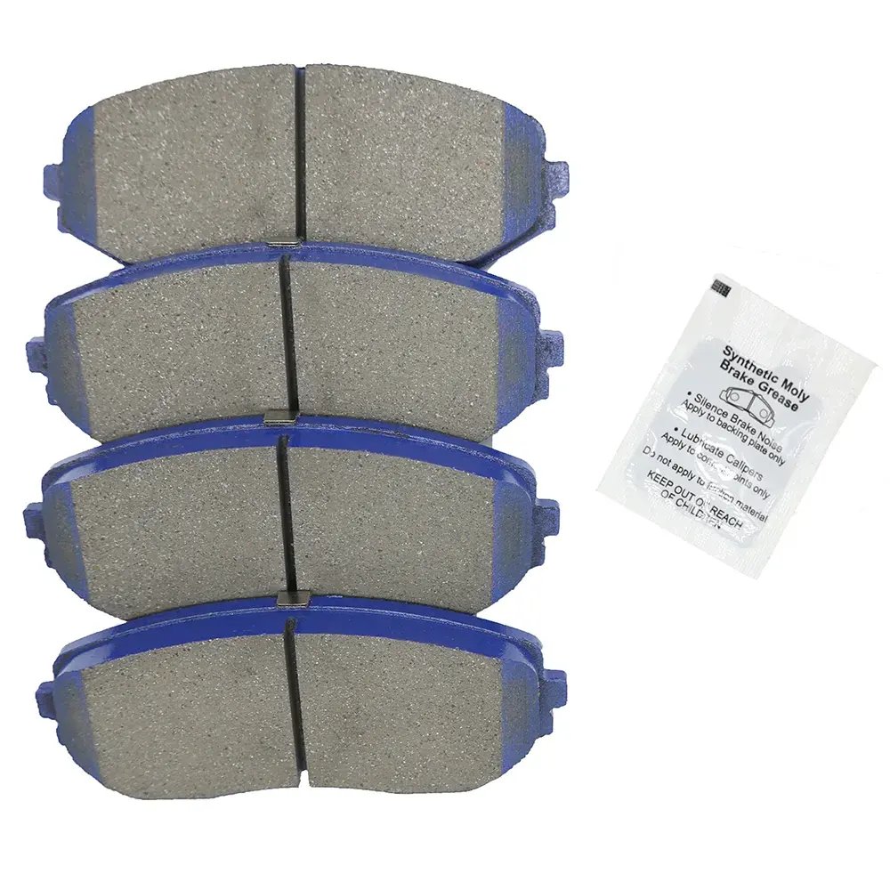 Auto Brake Pad Factory Direct Noise-Free NAO Metal Material Ceramic Front Brake Pad for Nissan Isuzu