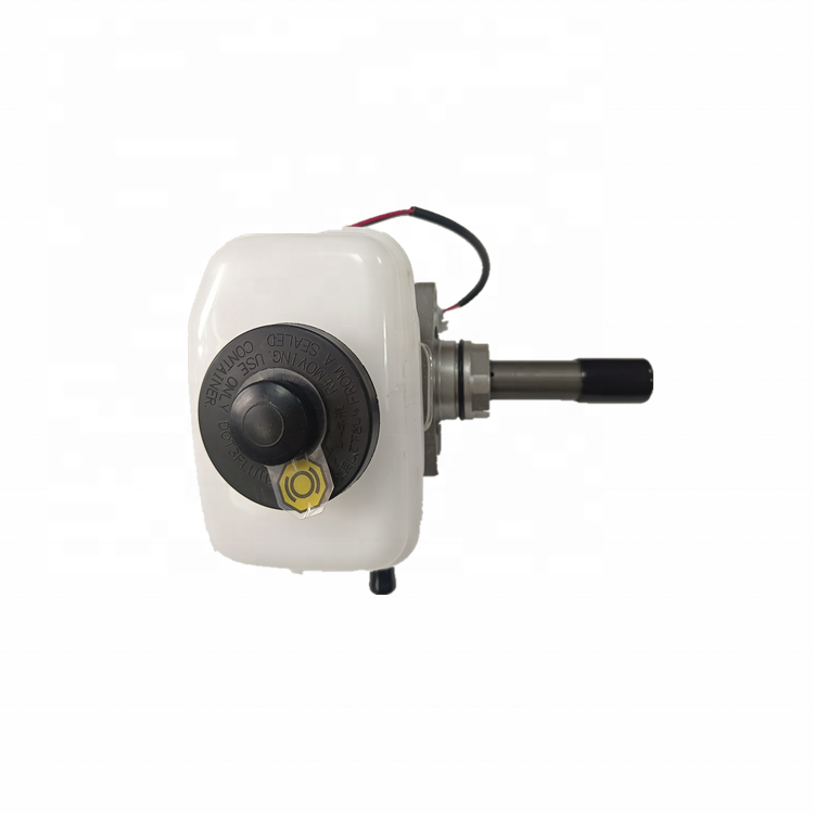 High Performance Auto Spare Parts Car Engine 5LE 2TR 1KD 2KD Brake Master Cylinder 47207-26020