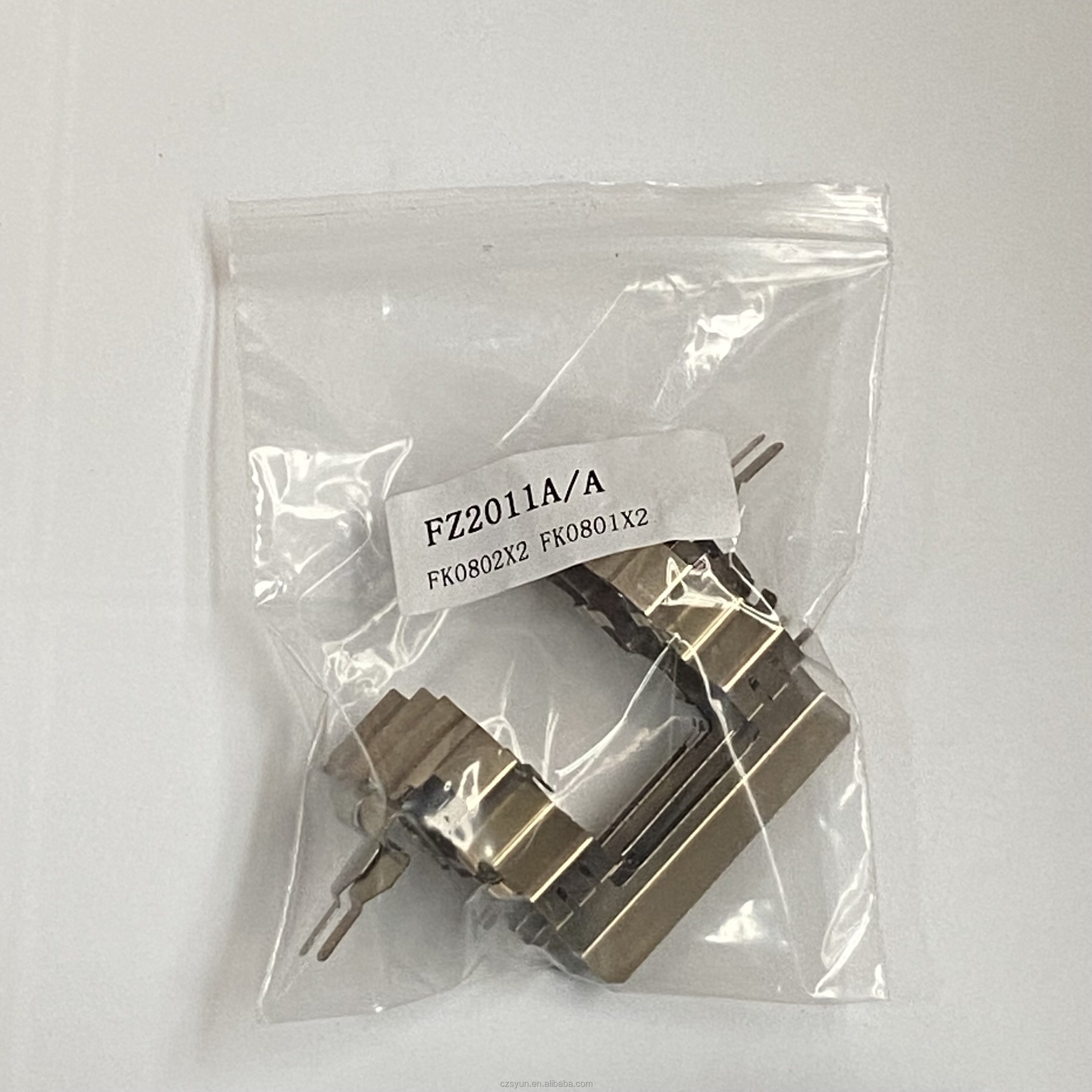 High Quality Automotive Parts & Accessories Brake Pad Fitting Kits Hardware Brake Caliper Repair Kit