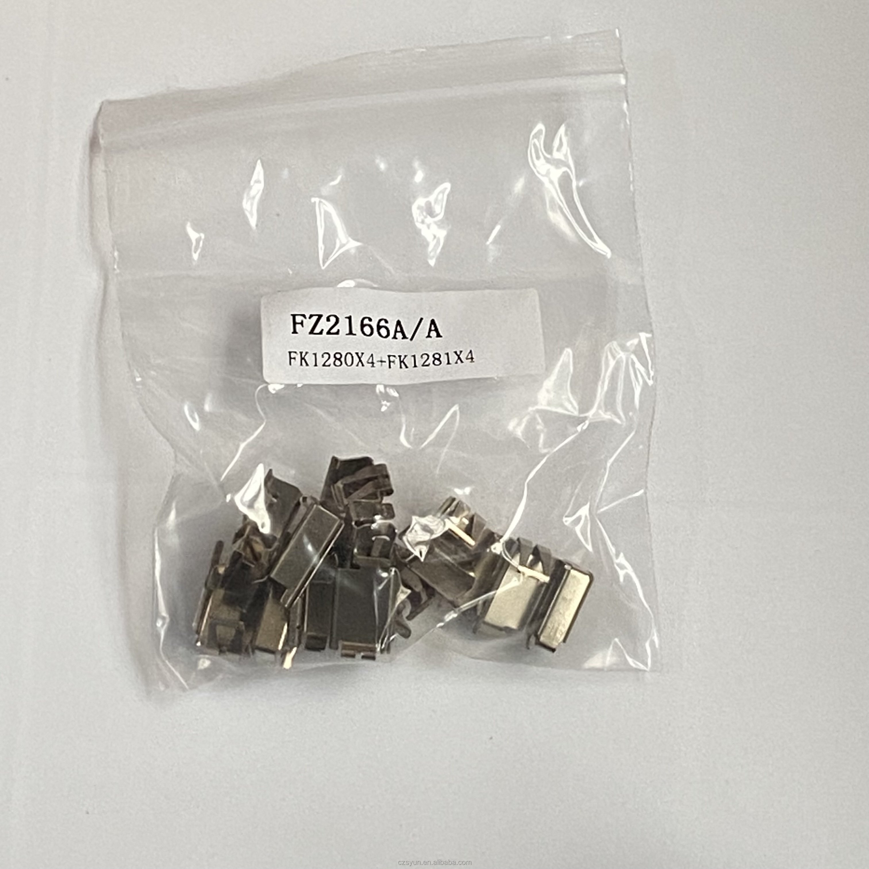 High Quality Automotive Parts & Accessories Brake Pad Fitting Kits Hardware Brake Caliper Repair Kit