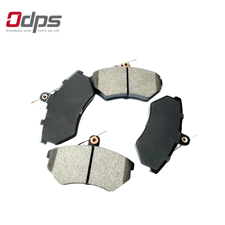 ODPS High Quality Wholesale Semi-metallic Brake Pad for VOLKSWAGEN Golf Vento D684 Ceramic Brake System Auto Parts