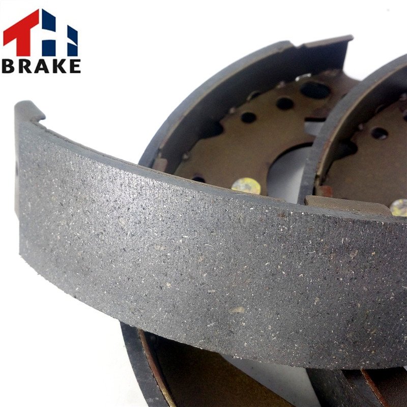 HIACE Brake Shoes Set K2378 04495-04010 04495-26240 GS8770