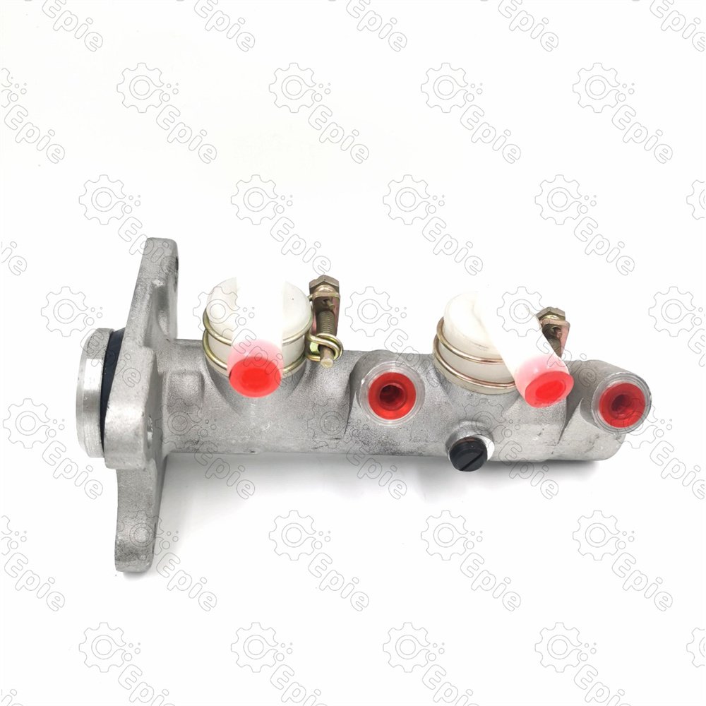 Aftermarket Auto Repair Kit Brake Master Cylinder for TOYOTA HIACE 47201-26530
