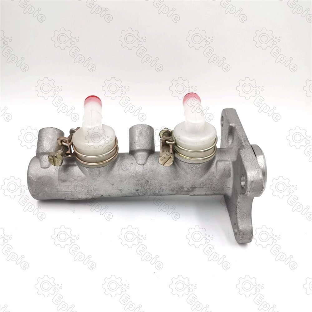 Aftermarket Auto Repair Kit Brake Master Cylinder for TOYOTA HIACE 47201-26530
