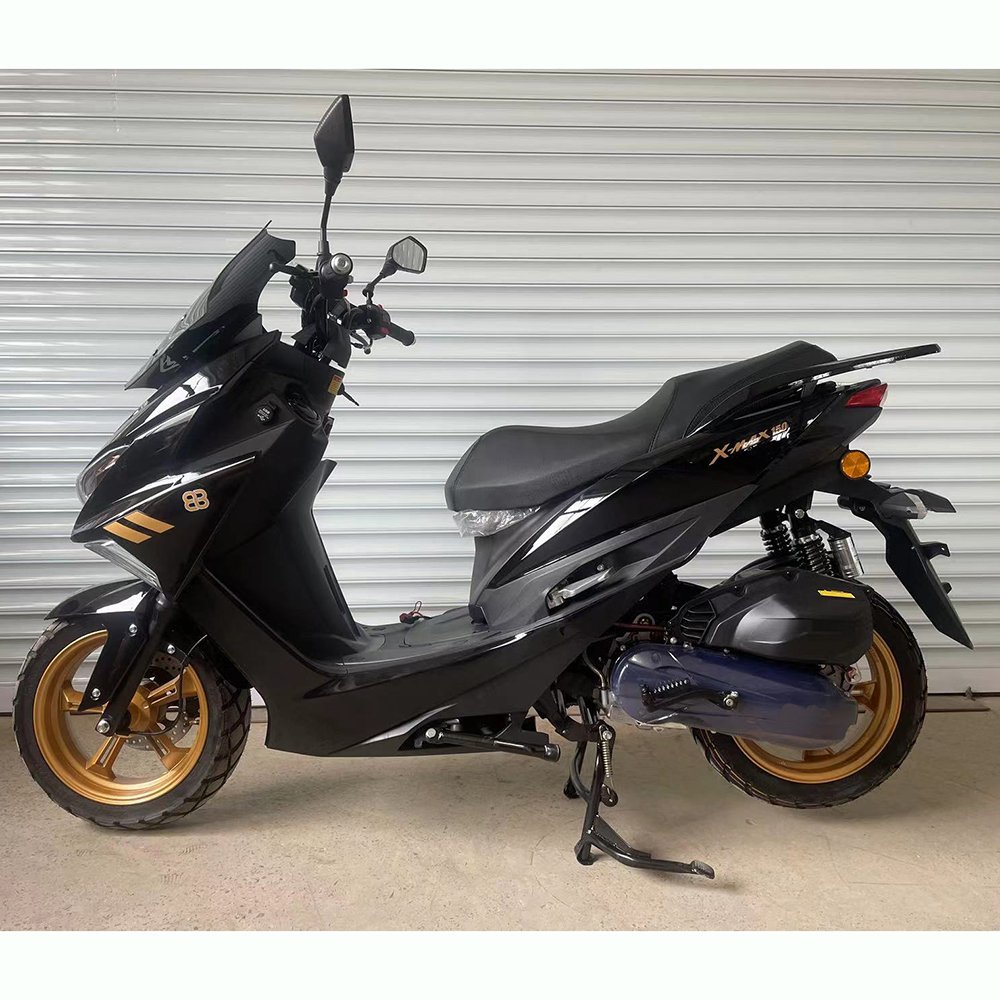 Factory Direct Sales of Cheap Gasoline Motorcycles 4 Stroke Engine Withe Disc Brake Petrol Scooters Adult Size