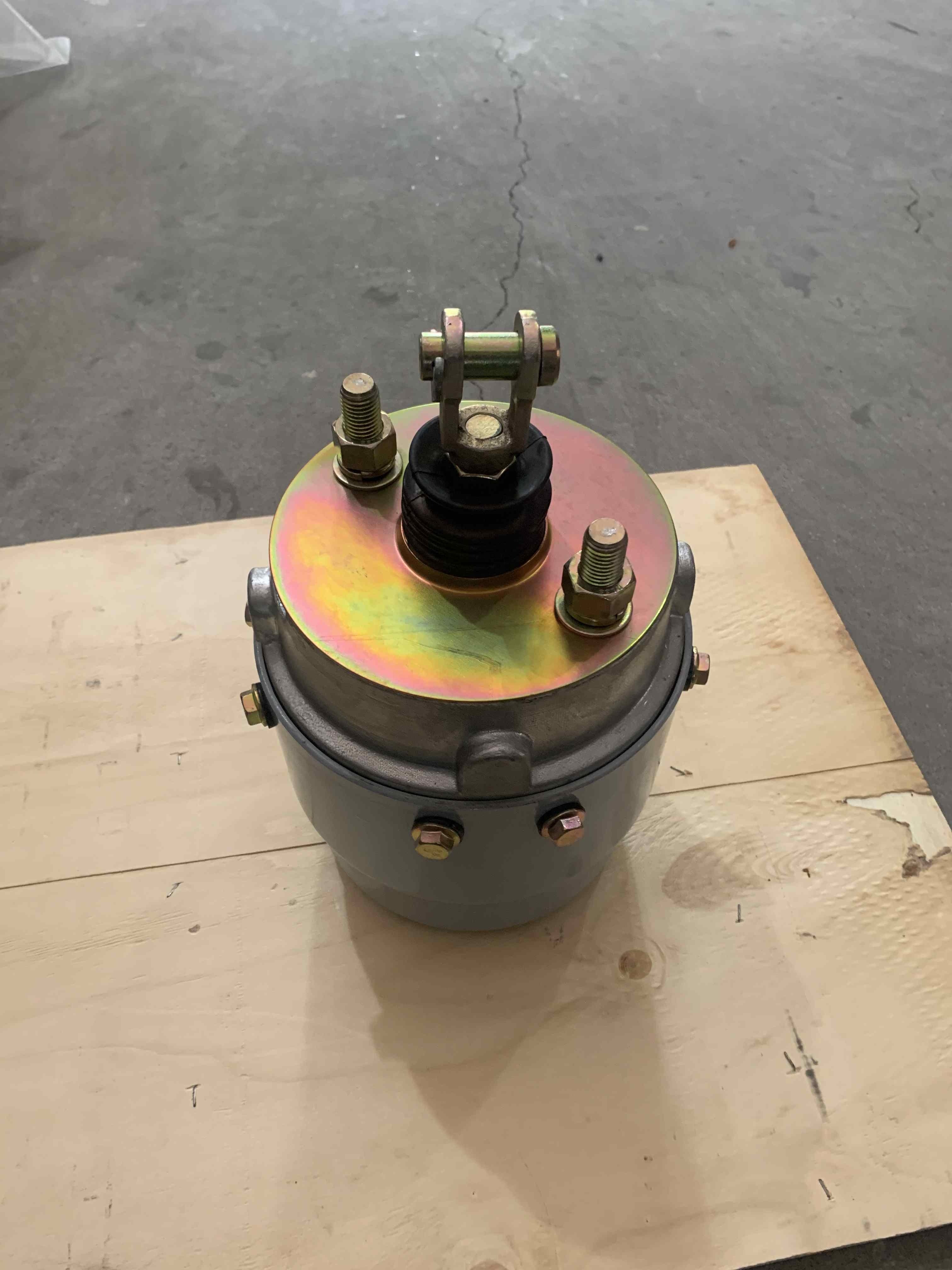 Wholesale Terex TR50 Dump Truck Parts New Front Brake Distribution Cylinder 9255800 with 6 Months Warranty Original Manufacturer