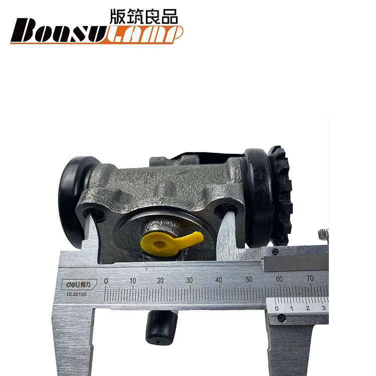 High Quality Rear Brake Wheel Cylinder Isuzu Parts for NKR OEM 8-97139840-0 8971398400