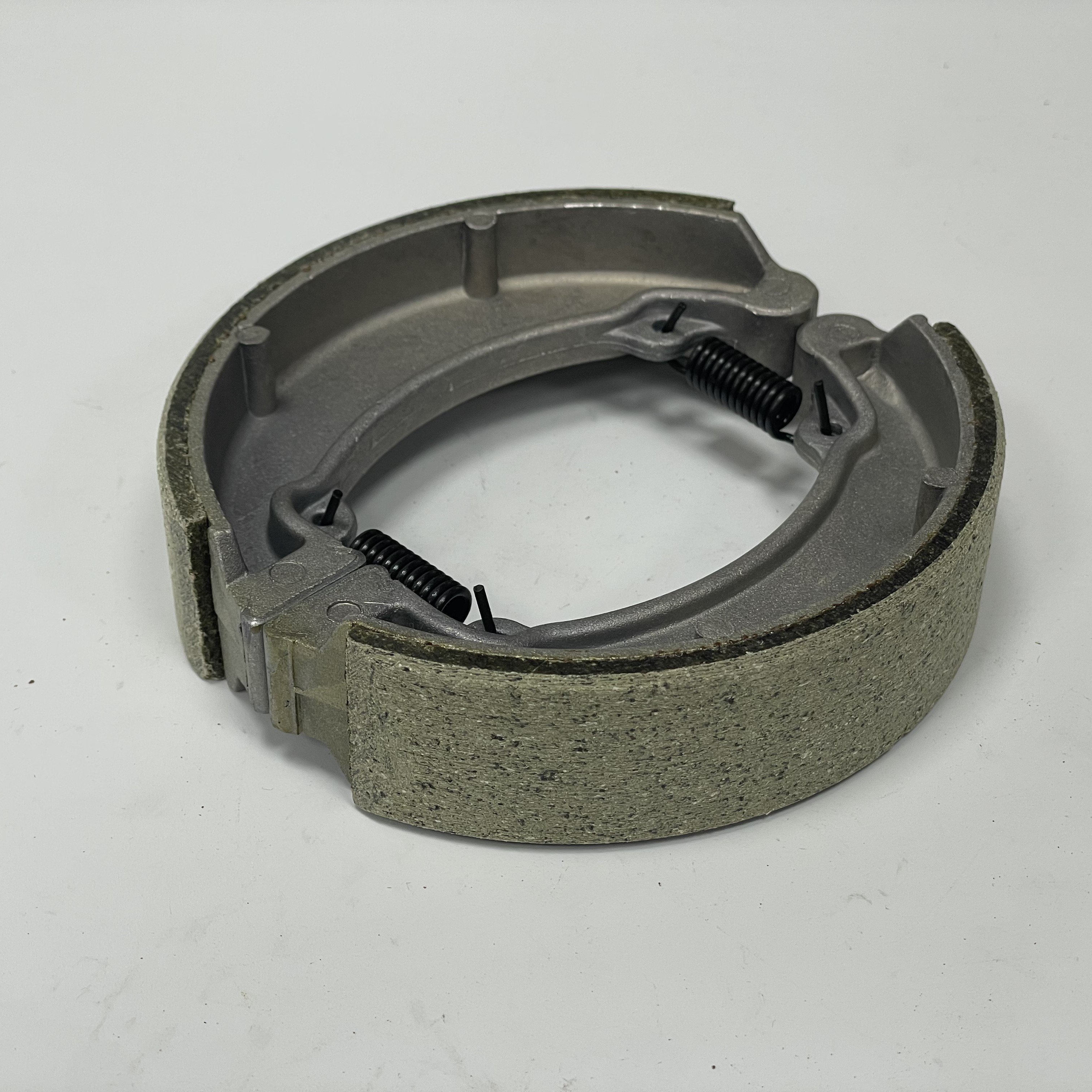 Factory Price Motorcycle Brake Lining Brake System Parts Brake Shoe