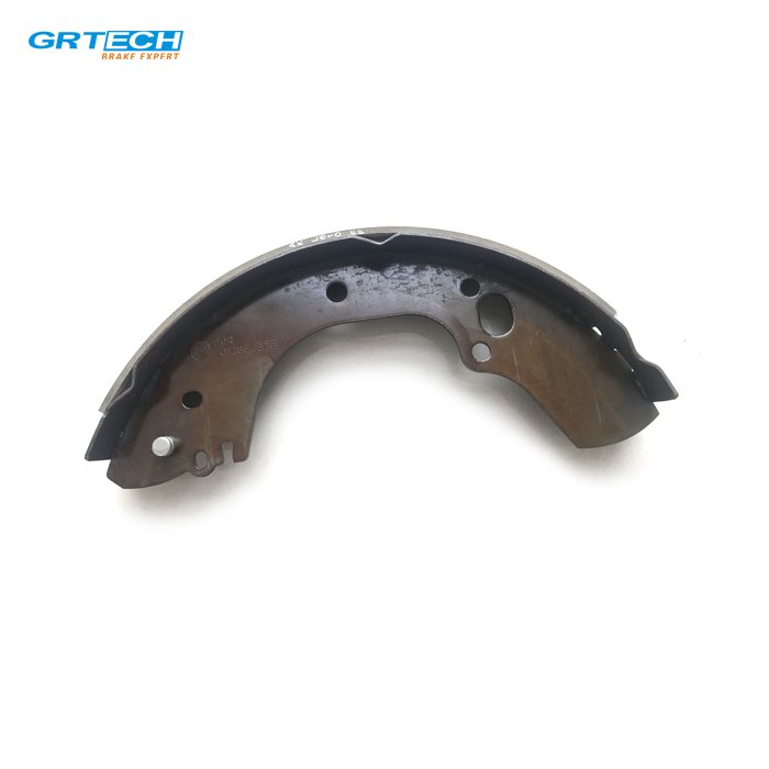 E-mark, E4, E-90R Certificated Factory Price Auto Brake Parts Car Brake Shoes for Isuzu 01288/570